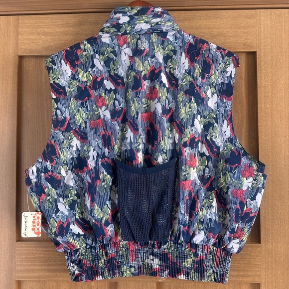 NWT Free People Movement Off The Grid Vest- Multiple Sizes Available​ - Picture 7 of 16